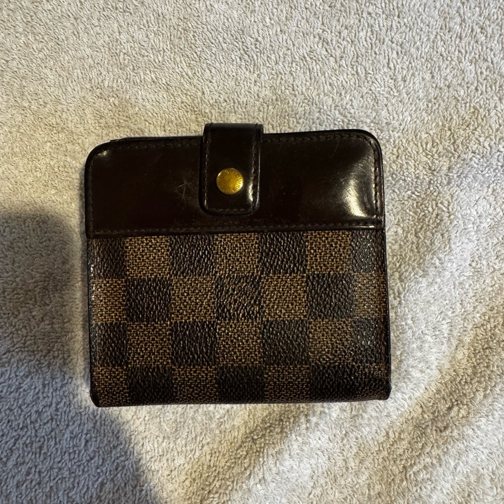 Louis Vuitton Damier Ebene Compact Wallet